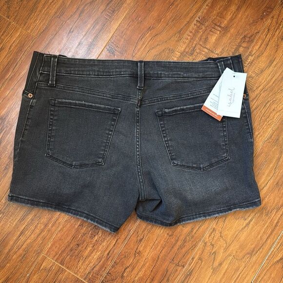 NWT Isabel by Ingrid + Isabel Maternity 2 Midi Short Black Jean Shorts Pregnancy - Picture 5 of 12